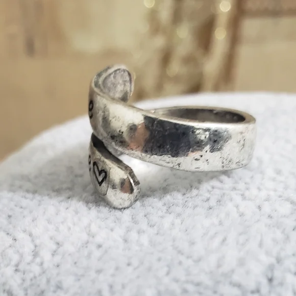 Retro Letter Ring - Picture 4 of 4